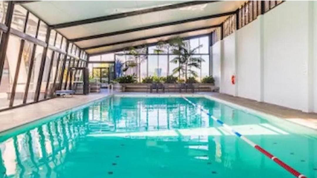 Circle Surfers Paradise Holidays Bagian luar foto