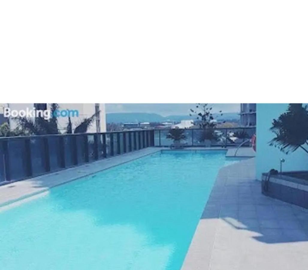 Circle Surfers Paradise Holidays Bagian luar foto