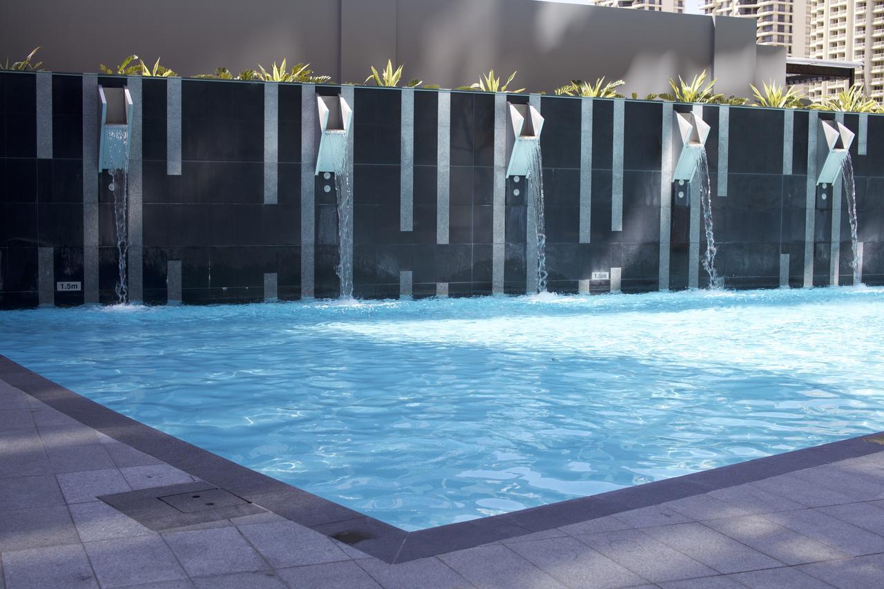 Circle Surfers Paradise Holidays Bagian luar foto