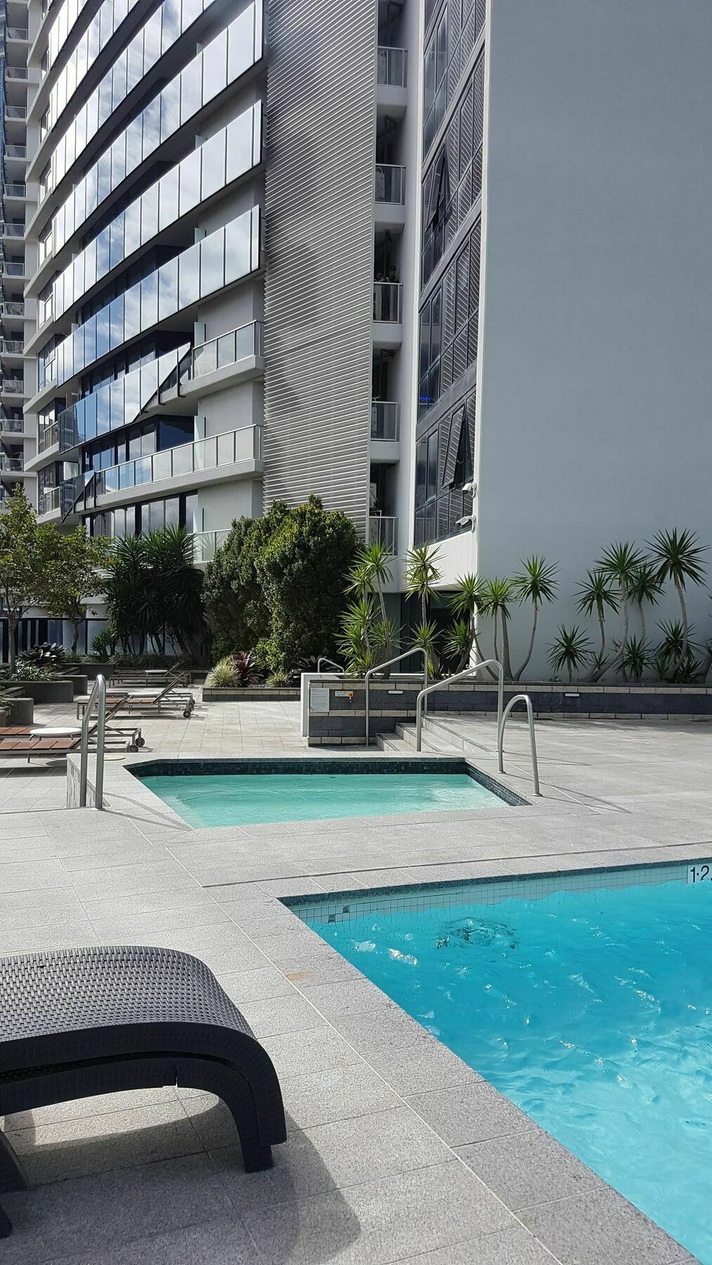 Circle Surfers Paradise Holidays Bagian luar foto